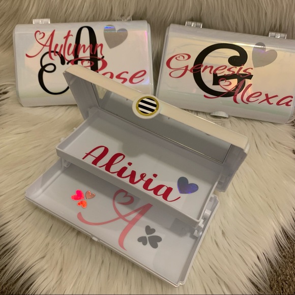 Personalized Make up box with mirror - Picture 2 of 4